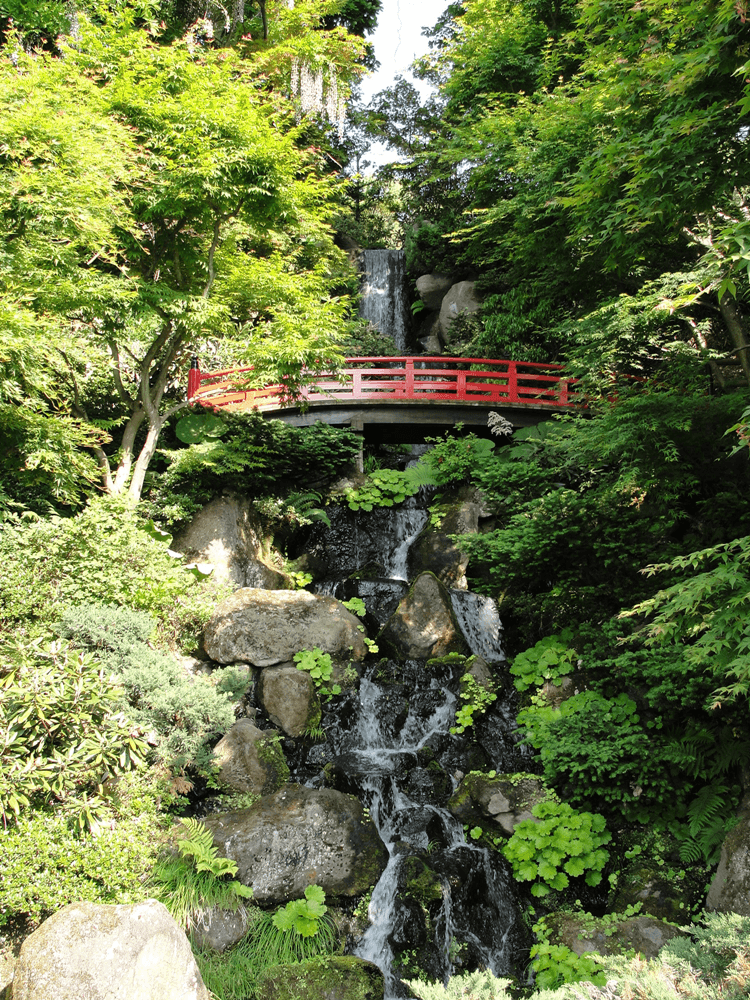 Fujita Garden Waterfall, Hirosaki, Japan