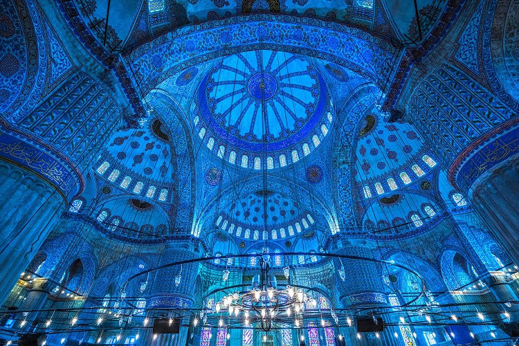 Sultanahmet Mosque (Blue Mosque), Istanbul, Turkey