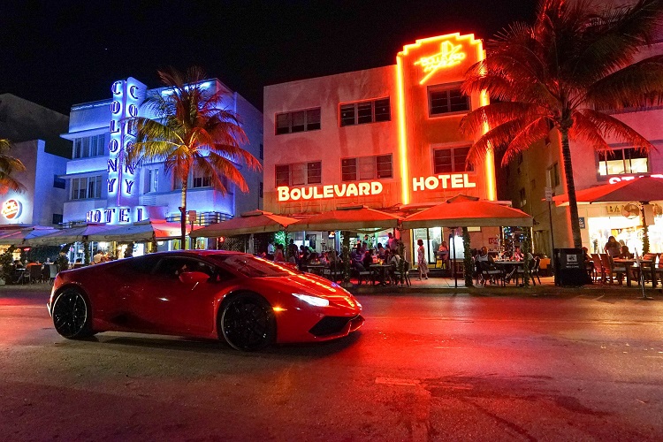 aluguel de carro no aeroporto de Miami