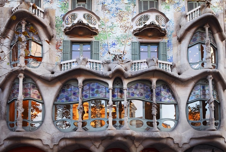 Roteiro de Gaudí: um passeio arquitetônico por Barcelona