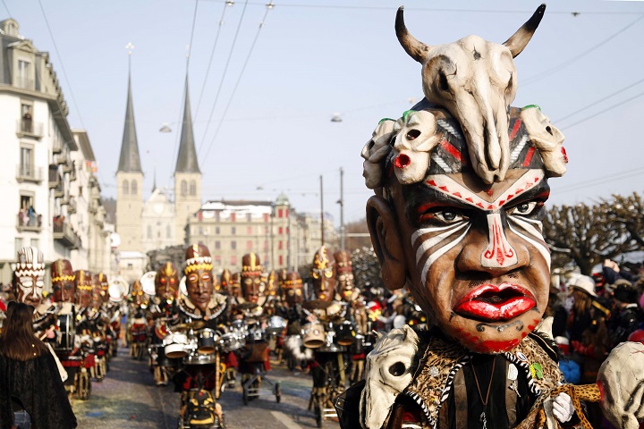 Luzerner Fasnachtsumzug Lucerne’s Carnival parade