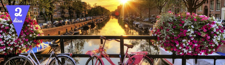 2dias-amsterdam-bicicletas-credito-thinkstockphotos-516019979