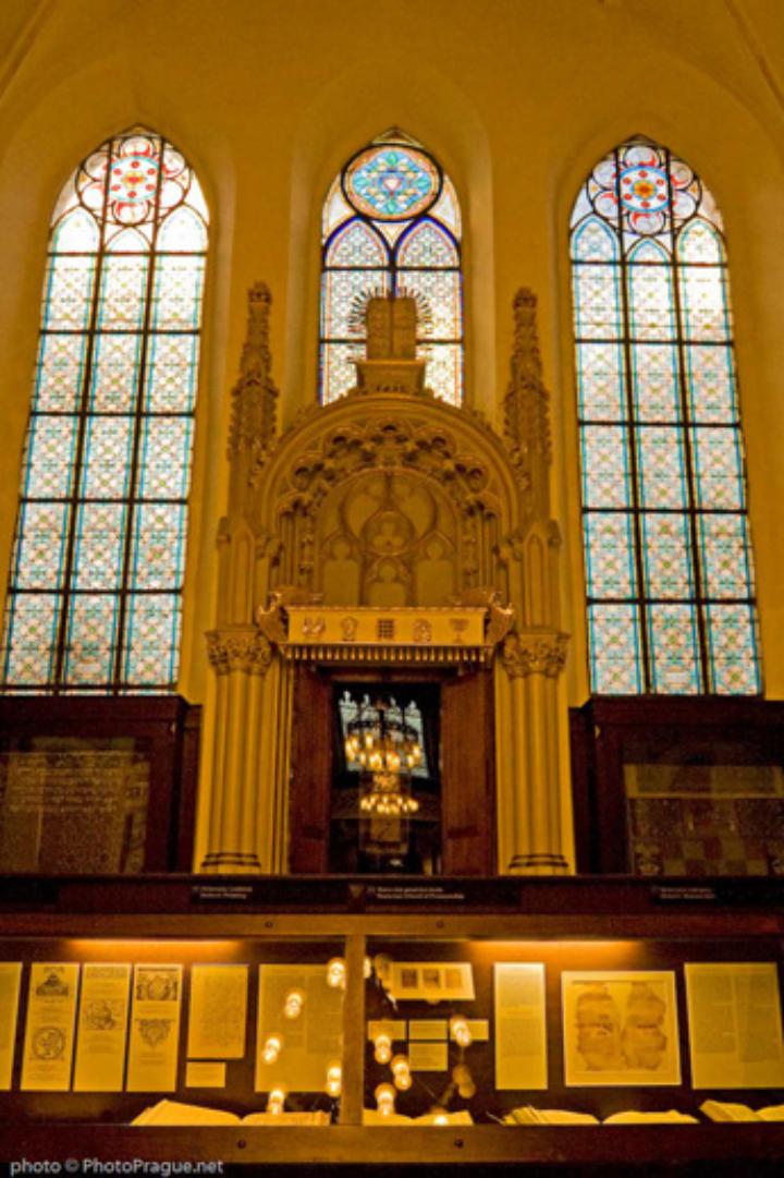 4-prague-maiselova-synagoga___