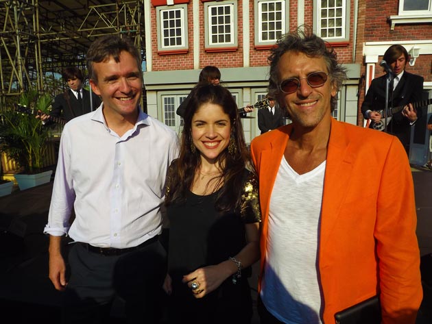 Alex Ellis, embaixador do Reino Unido no Brasil, Roberta Medina, vice-presidente do Rock in Rio e Bruce Henri, diretor artístico do evento.
