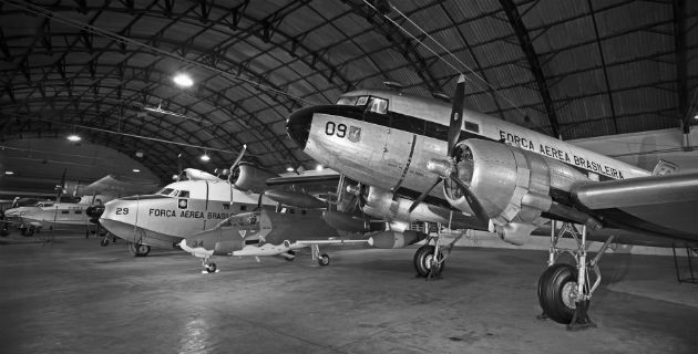 Aviões no hangar. Foto: Divulgação MusAL