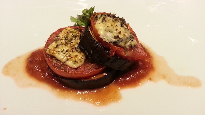 Berinjela e tomate a la Siciliana