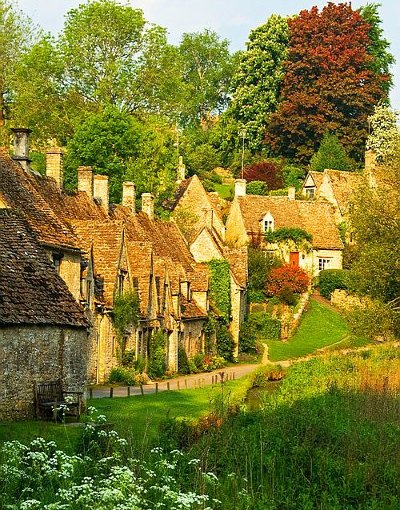 Bibury1