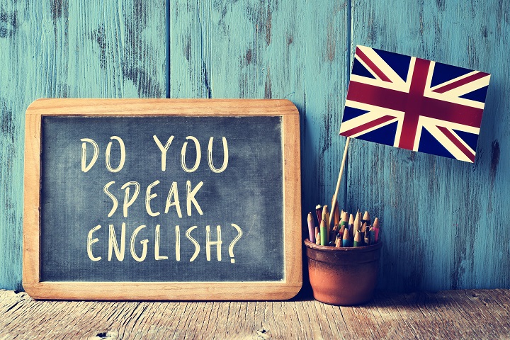 CURSO DE INGLÊS