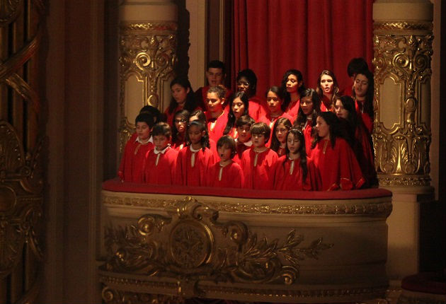 Coral Infantil da UFRJ - ballet Carmina Burana. Foto: Sheila Guimarães