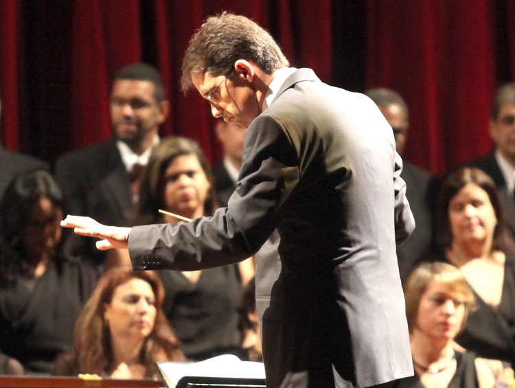 Coro do Theatro Municipal. Foto: Clarice Castro