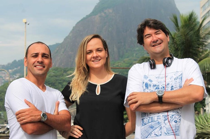 DJ Setta, DJ Nath e DJ Taw tocam no Bar da Praia durante feriadão de Carnaval - Foto: Eliane Rabello 