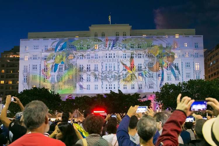 Video Mapping Hotel Belmont Copacabana Palace. Foto: Miguel Sá
