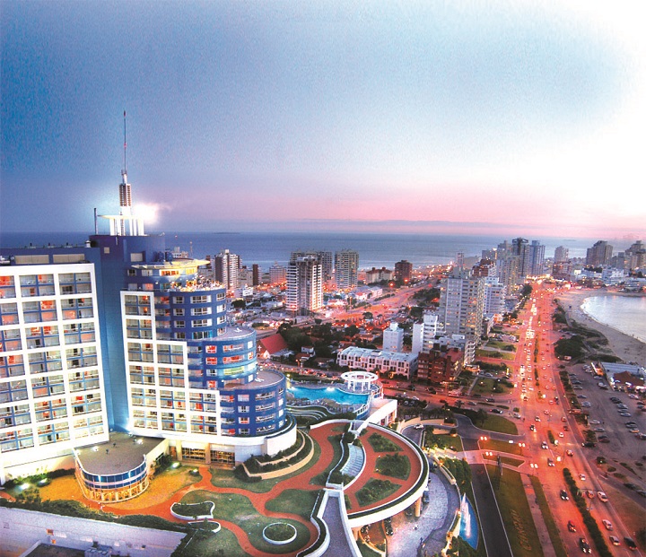 Fachada Enjoy Conrad