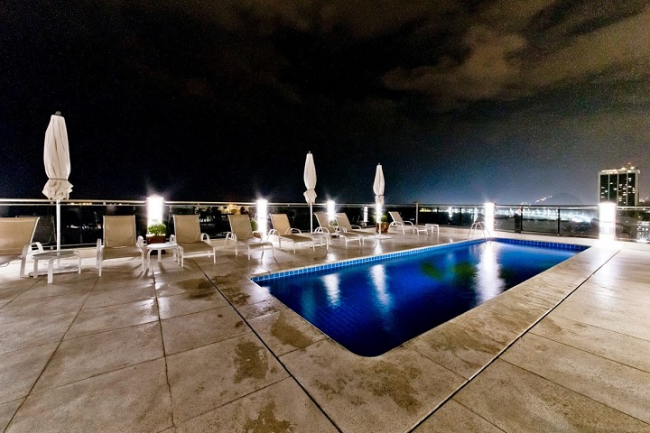 Golden Tulip Continental