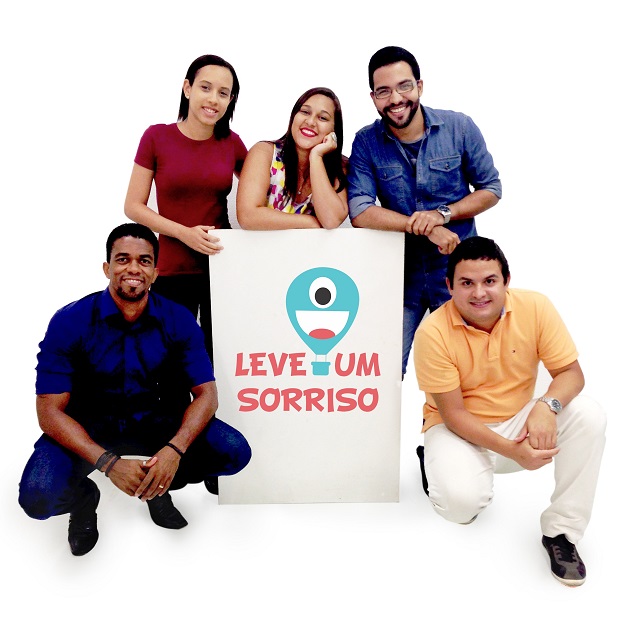 Idealizadores do projeto Leve Um Sorriso