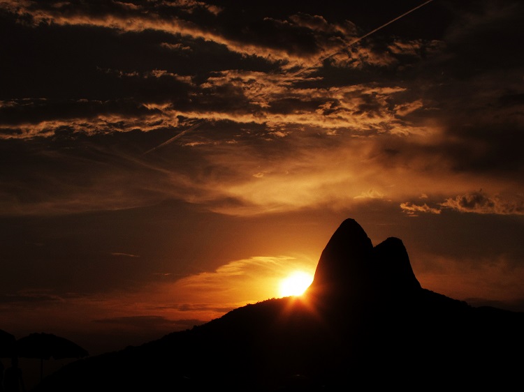 MOrro Dois irmãos