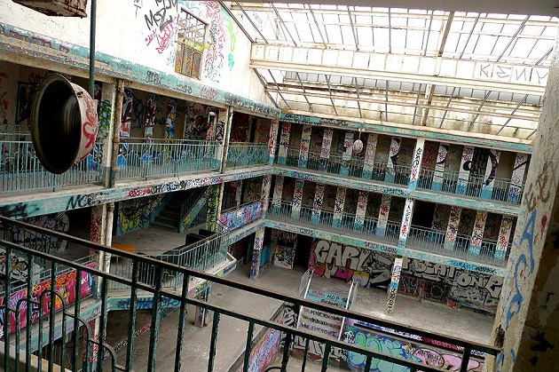 Molitor - ponto de encontro dos grafiteiros