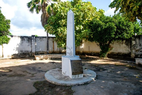Monumento_Obelisco_martires_AntonioDavid