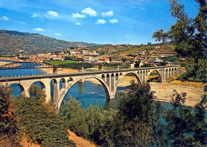 Peso da Régua - Ponte sobro o Douro