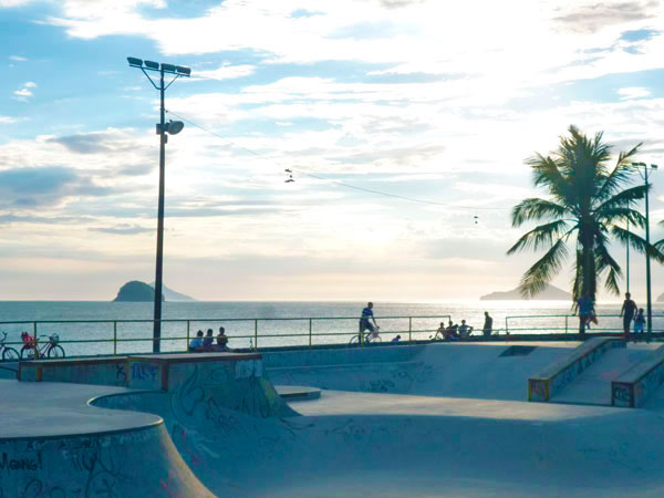 Pista de Skate na Praça do Pôr-do-sol