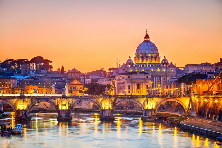 rome_the-vatican_shutterstock_110843582