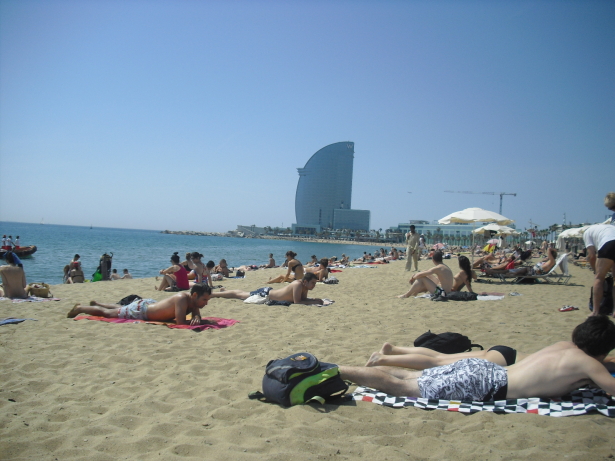 Topless é permitido em Barcelona