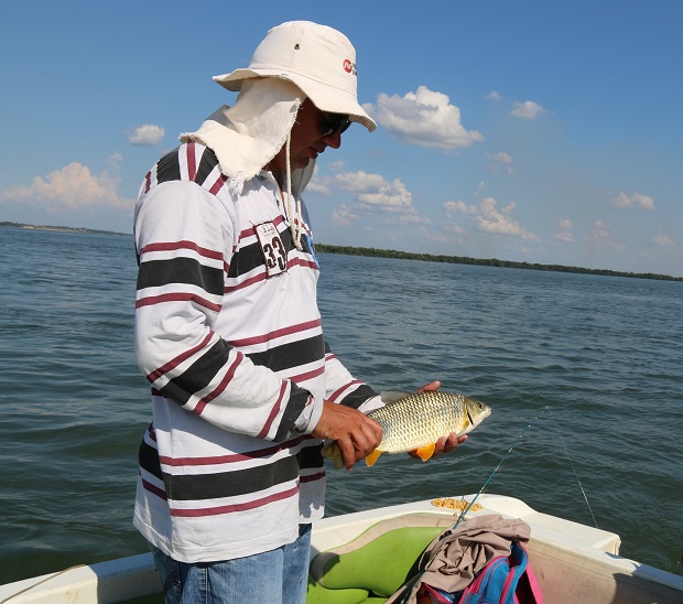 Turismo de pesca no Paraguai (1)