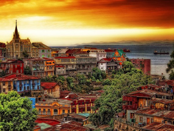 Valparaíso, Chile 600