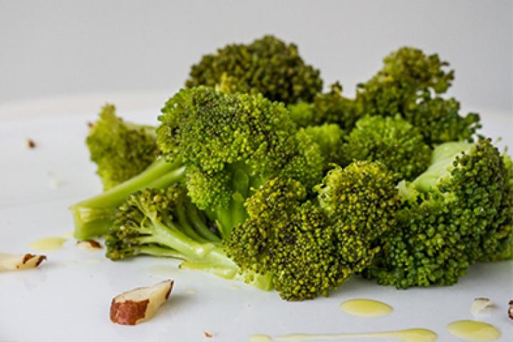 brocolis-cozido-no-vapor_maior