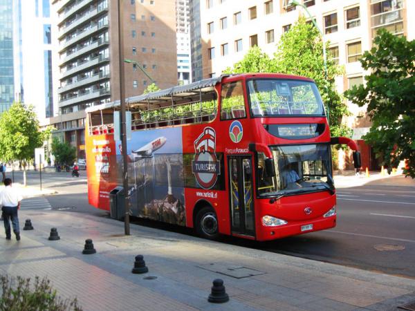 bus-rojo-turistik-santiago-chile