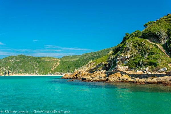 chegando-passeio-de-barco-arraial-do-cabo-rj_640