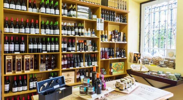 de-castro_1849299561568a90a4c04fe