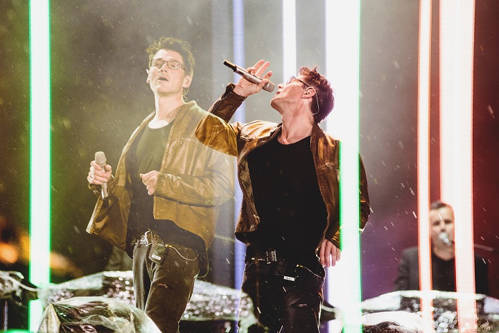 dia7_artistico_mundo_aha_fernandoschlaepfer_ihateflash_001