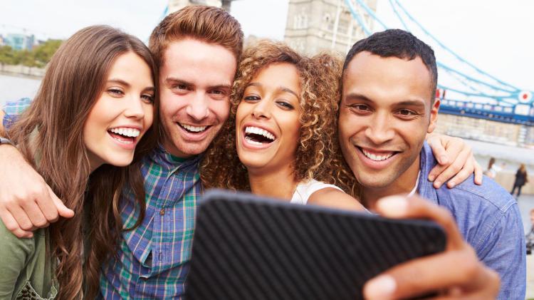 selfie-amigos-londres