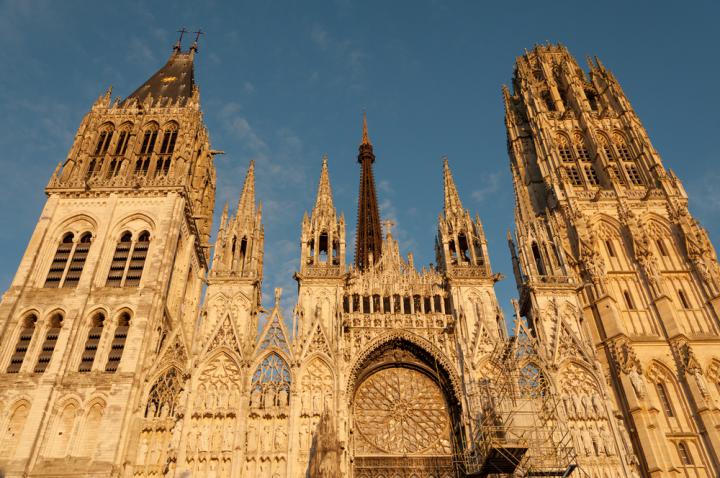 shutterstock_Famous Notre-Dame de Rouen cathedral at twilight