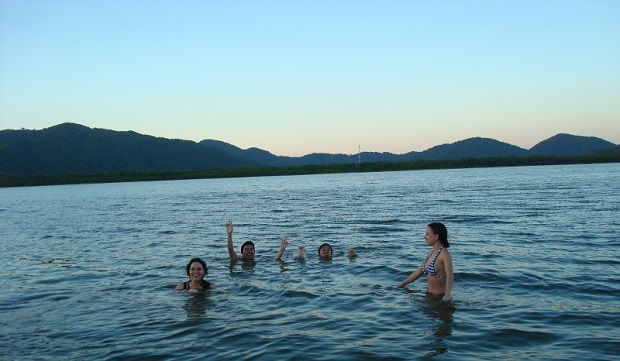 Ciagem em grupo Ilha Comprida. Foto: Arquivo Pessoal